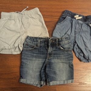 Bundle of Boys Shorts, Size 3T
